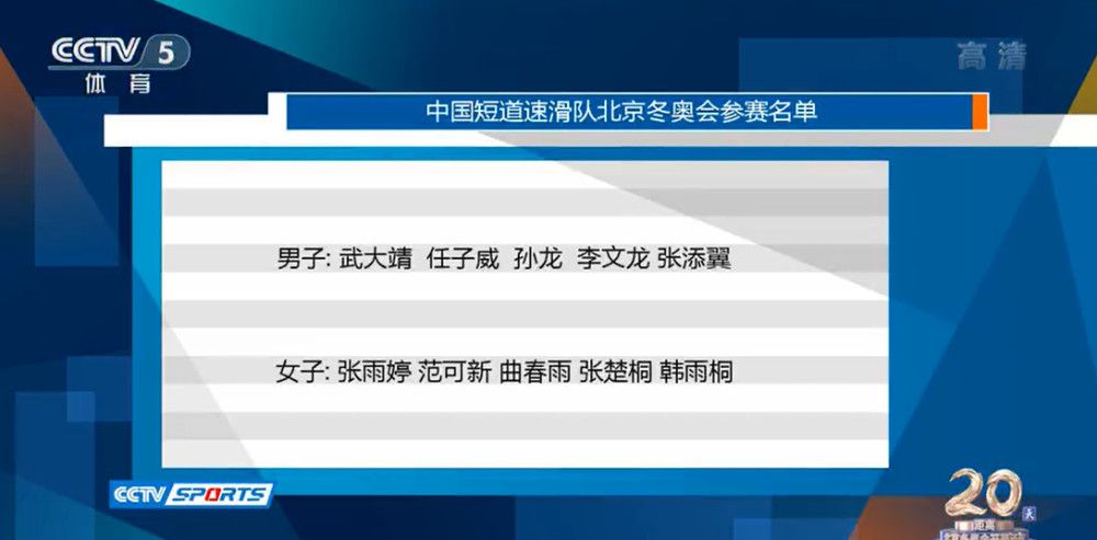 说完，抡起另一条拐杖就要往外甩，萧老太太赶紧将拐杖死死抱住，大声说道：常乾。